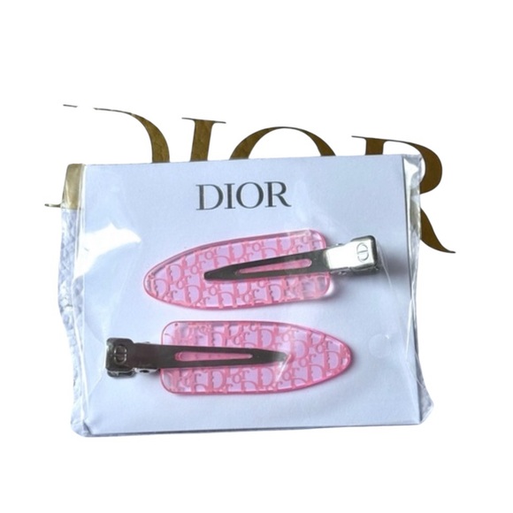 New in Bag Dior Pink GWP Acrylic & Metal Set of 2 Hair Clips - Picture 2 of 6